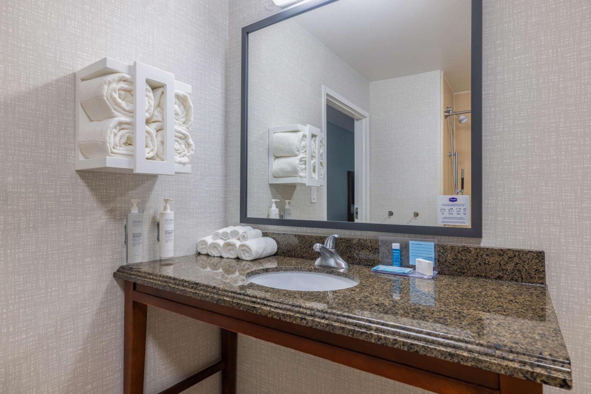 Hampton Inn & Suites Brenham Exterior foto