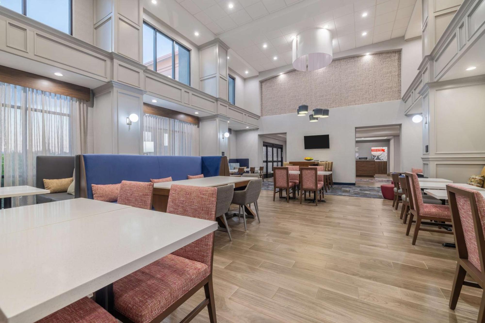 Hampton Inn & Suites Brenham Exterior foto